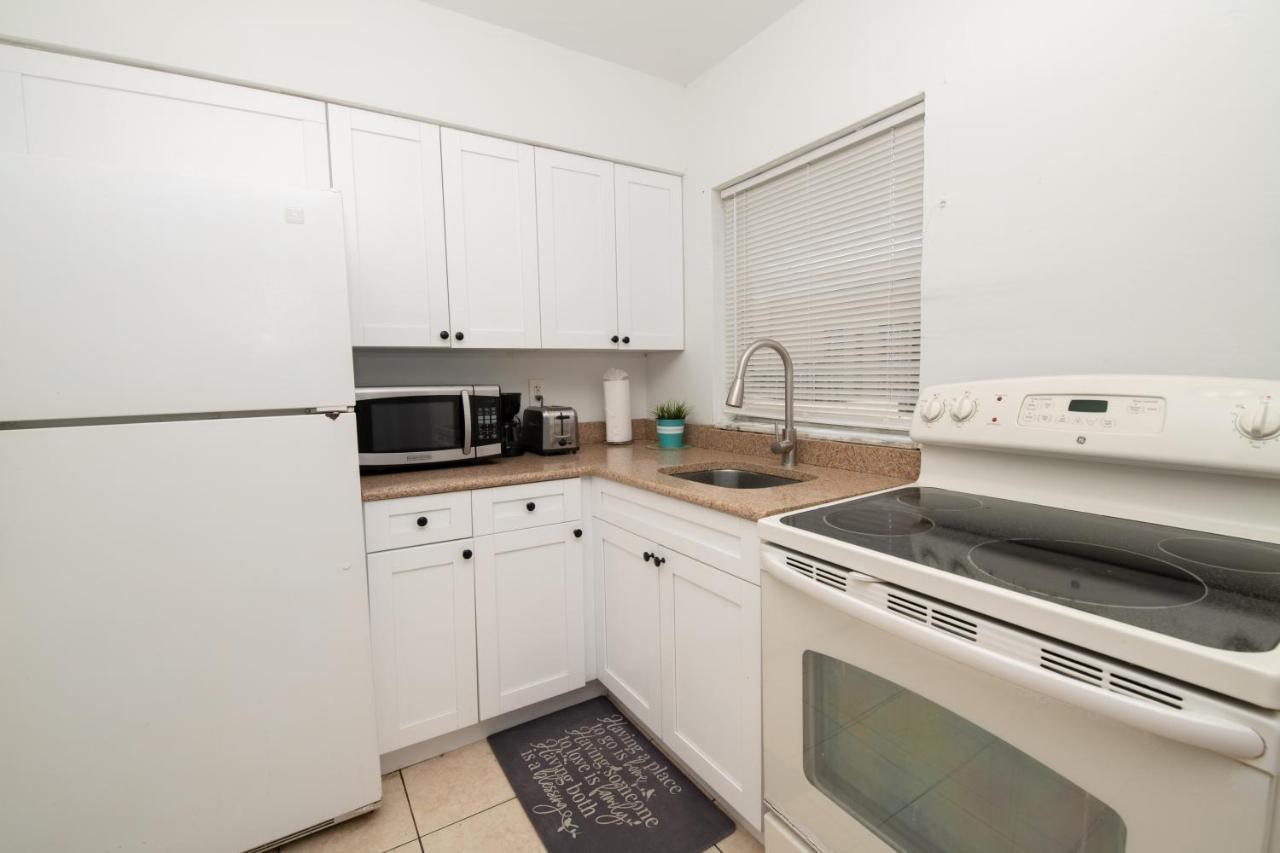 Hollywood Private Apartments 外观 照片