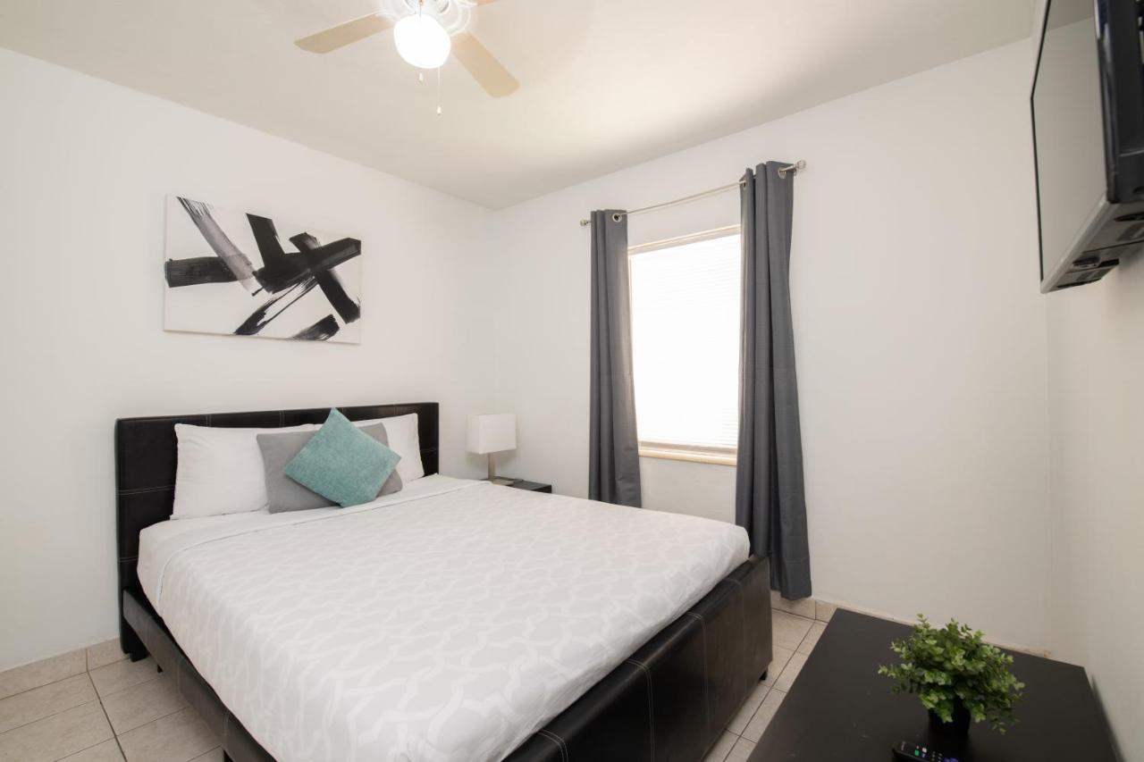 Hollywood Private Apartments 外观 照片